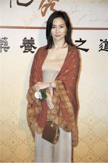 澳门与香港，新视角下的精准内部资料与精选解析
